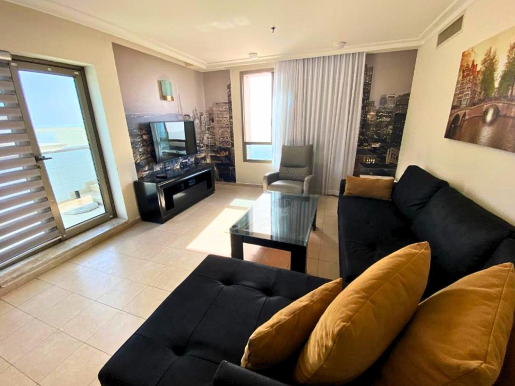 Almog Beach Apartments מגדלי חוף הכרמל חיפה エクステリア 写真