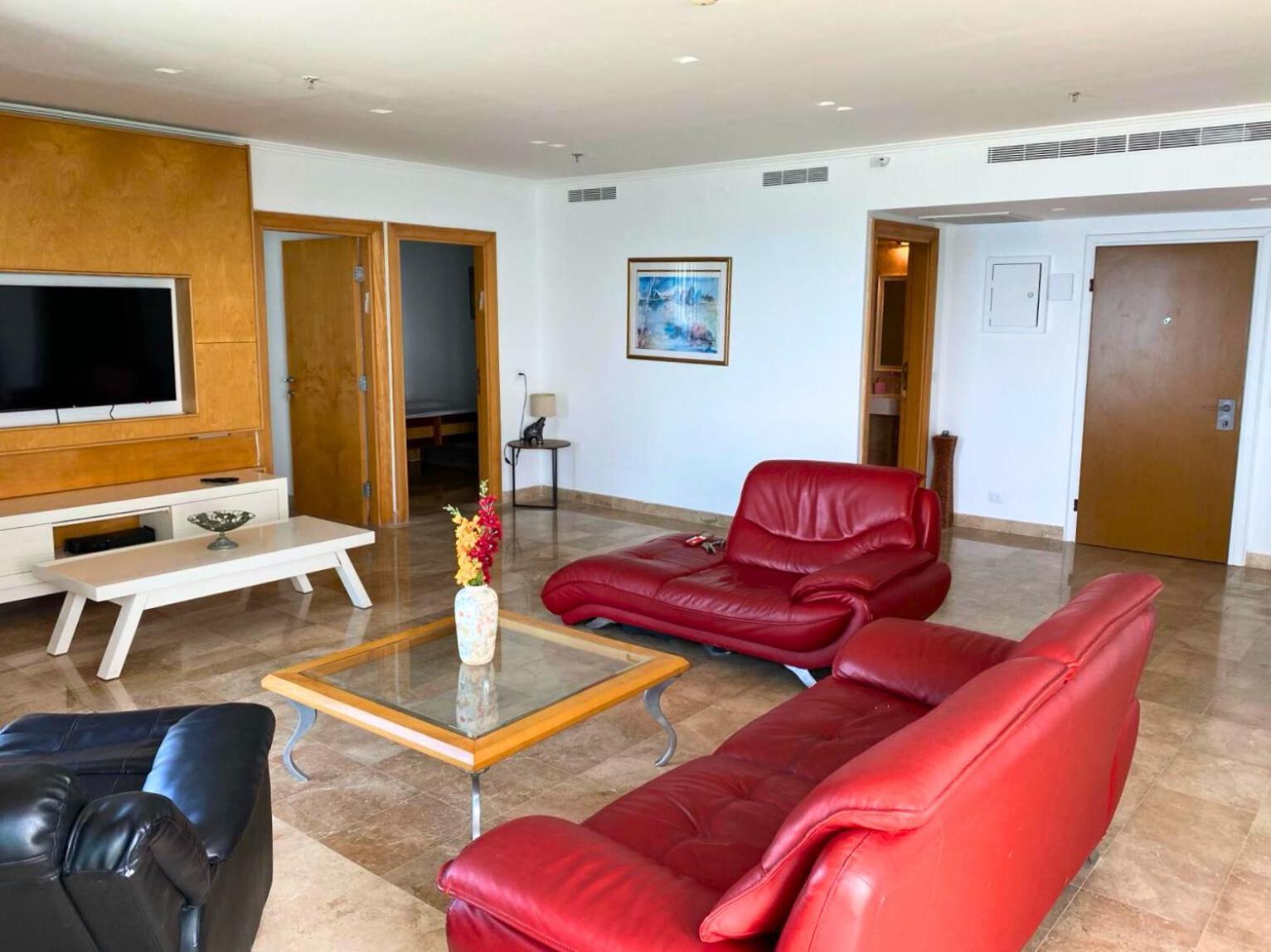 Almog Beach Apartments מגדלי חוף הכרמל חיפה エクステリア 写真