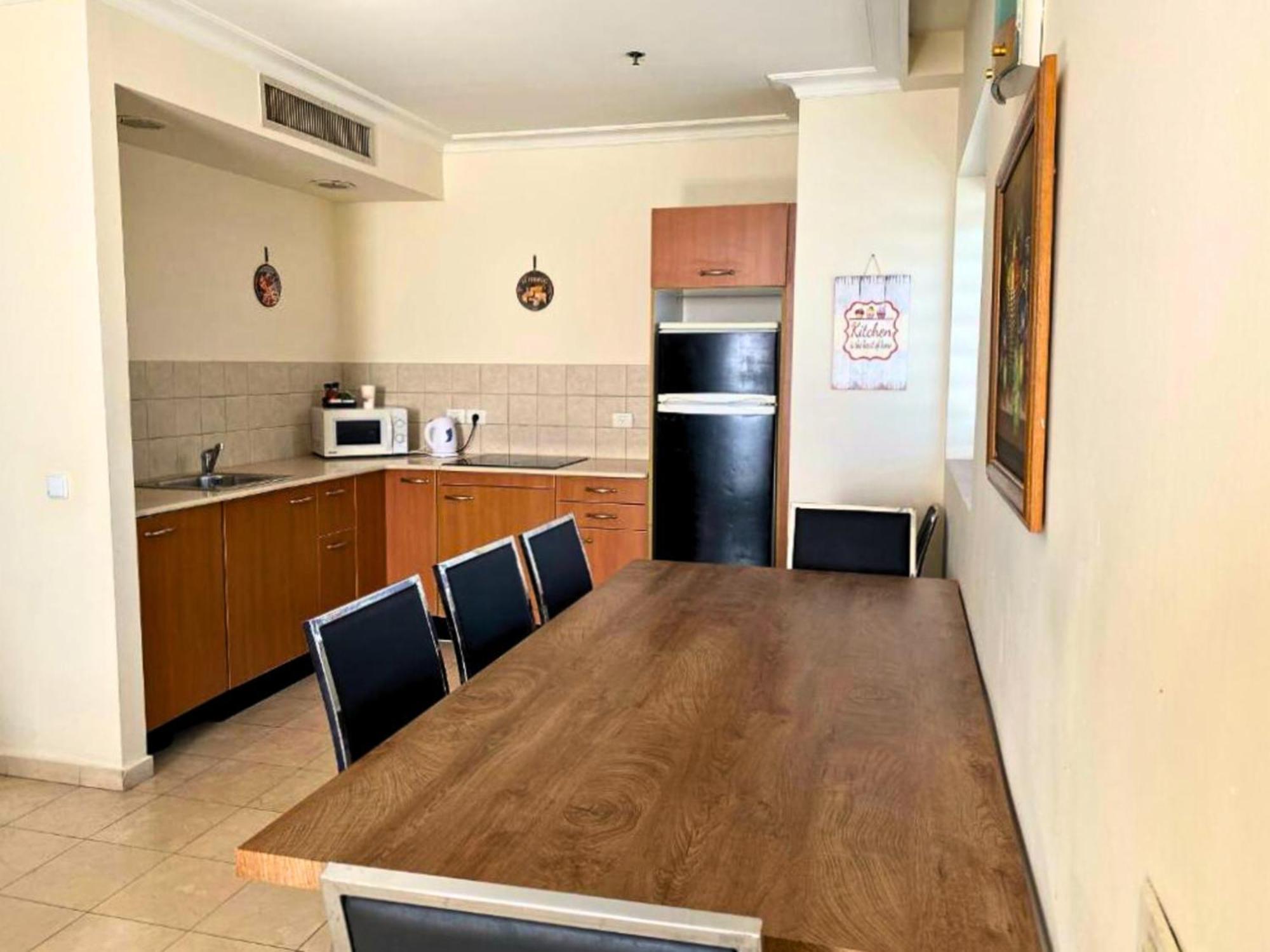 Almog Beach Apartments מגדלי חוף הכרמל חיפה エクステリア 写真